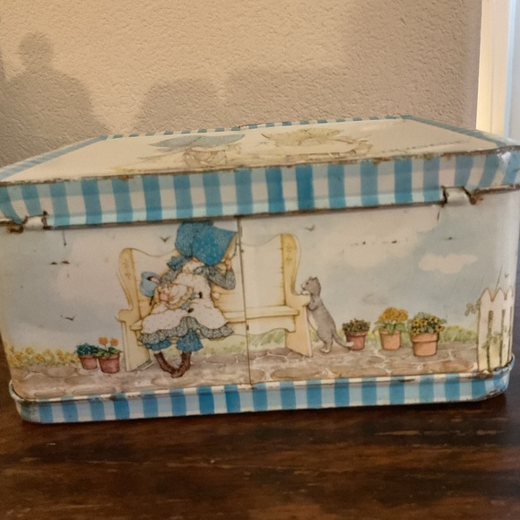 Holly Hobbie 1979 Lunch Box and Matching Thermos - Picture 7 of 16